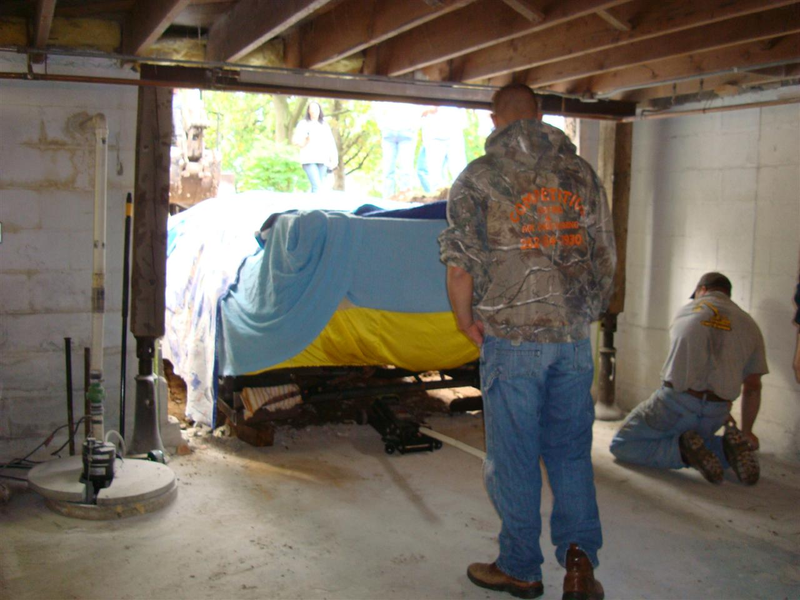 Illustration for article titled Countach Guy Needs Help: Basement-Built Lamborghini Fans Lead To Huge Web Hosting Bill
